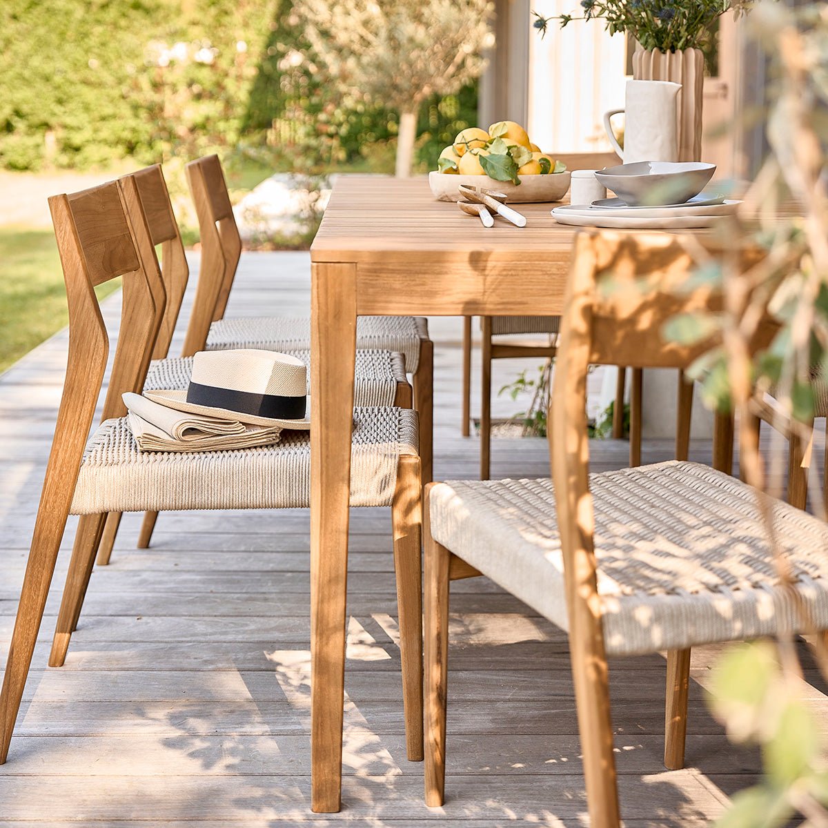 Lot de 2 chaises de jardin en teck massif et cordage LIVIE beige, BERAH GETAH
