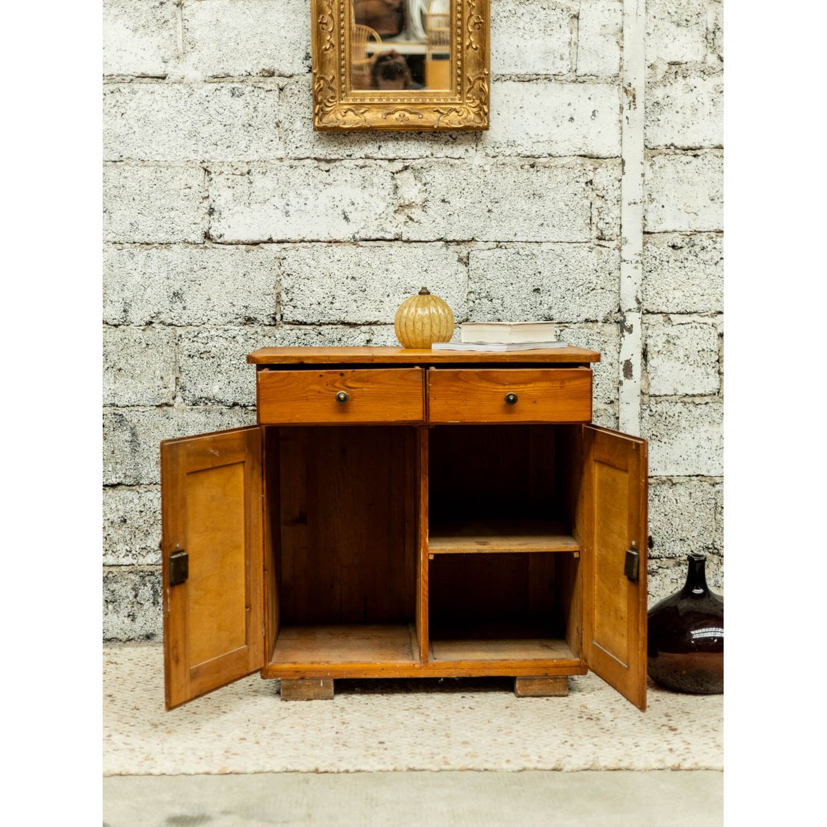 Buffet parisien Gilbert N°1748 - Bon état marron, DEBONGOUT
