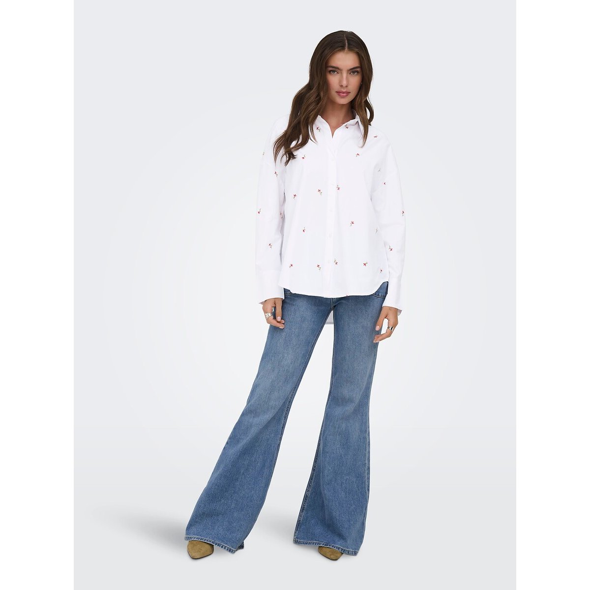 Chemise manches longues brodée blanc fleuri, ONLY