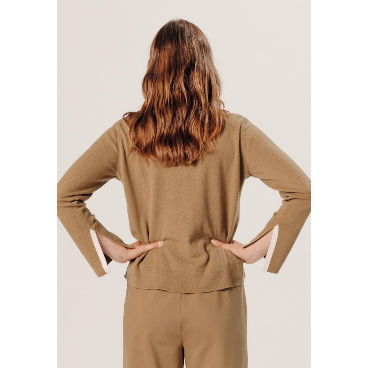 Pull col roulé en cachemire marron camel, RODIER