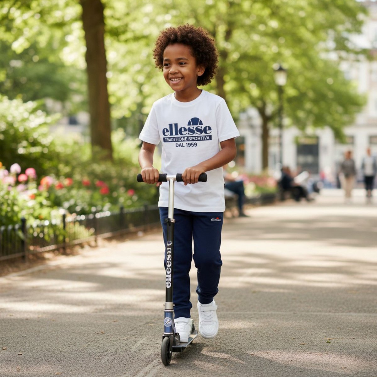 Lot de 2 t-shirts manches courtes et pantalon de jogging TEAM bleu marine, ELLESSE