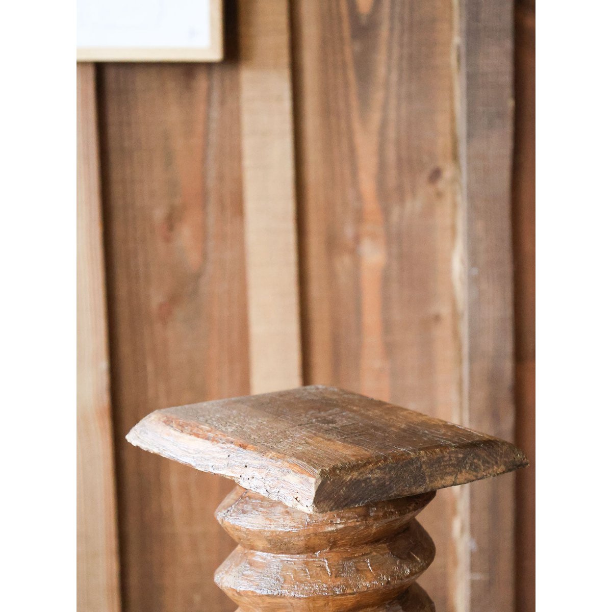 Colonne en chêne sculpté Hanna N°794 - Bon état bois foncé, DEBONGOUT
