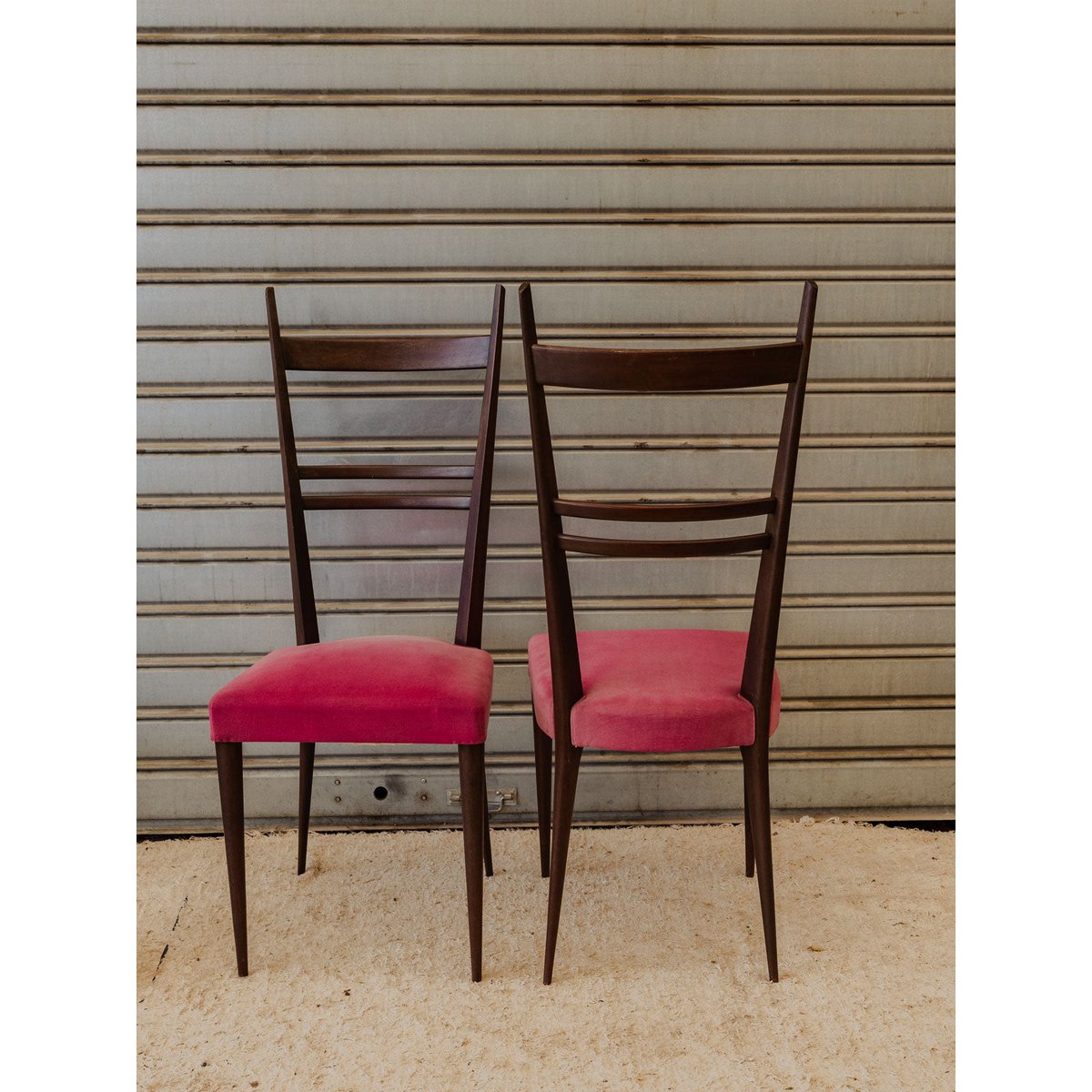 Lot de 6 chaises en bois et tissu rose Alma N°2123 - Bon état bois foncé, DEBONGOUT