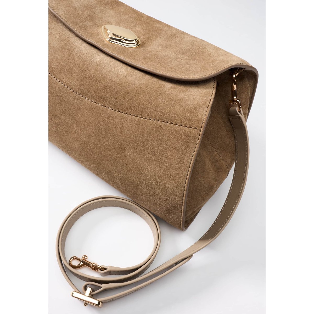 Sac Bandoulière En Daim Leonie crème, GUESS