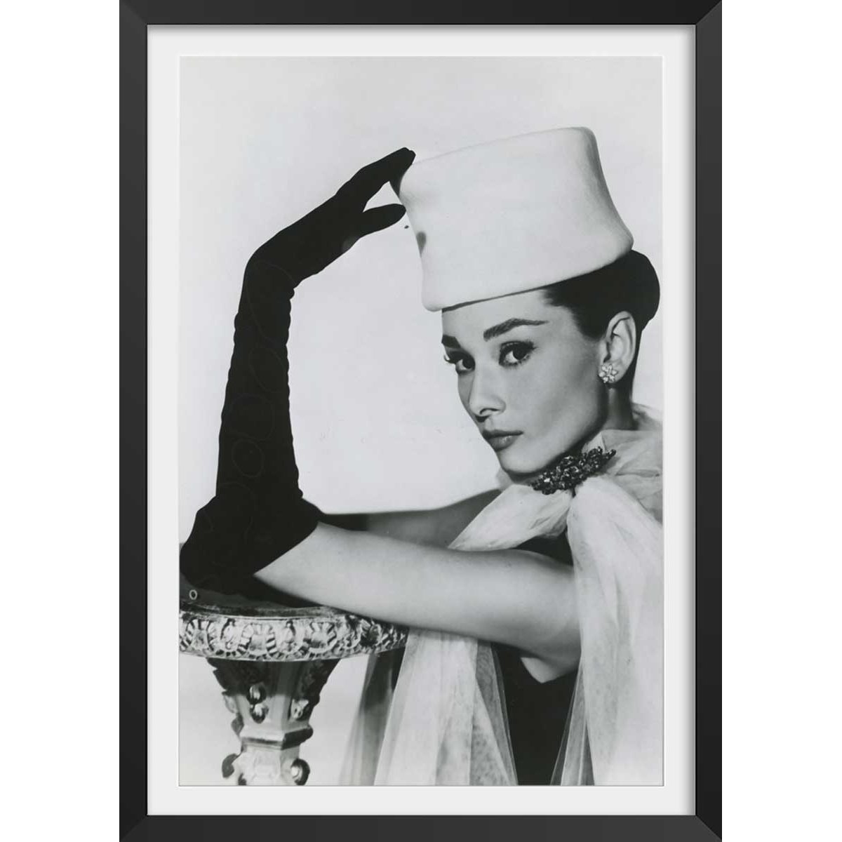Affiche de film avec Audrey Hepburn affiche + cadre en bois - noir, HEXOA