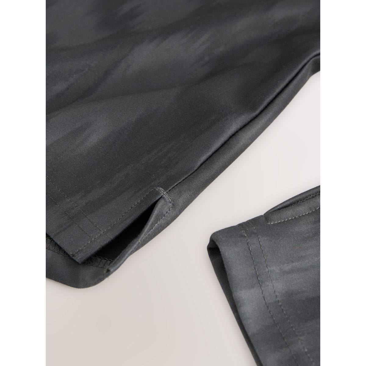 Haut de course à fermeture semi-zippée active noir/blanc, NEXT