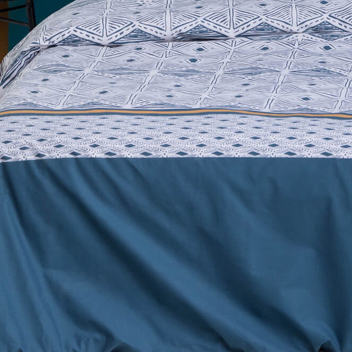 Parure de lit imprimée en percale TIHORA vert, ATMOSPHERA