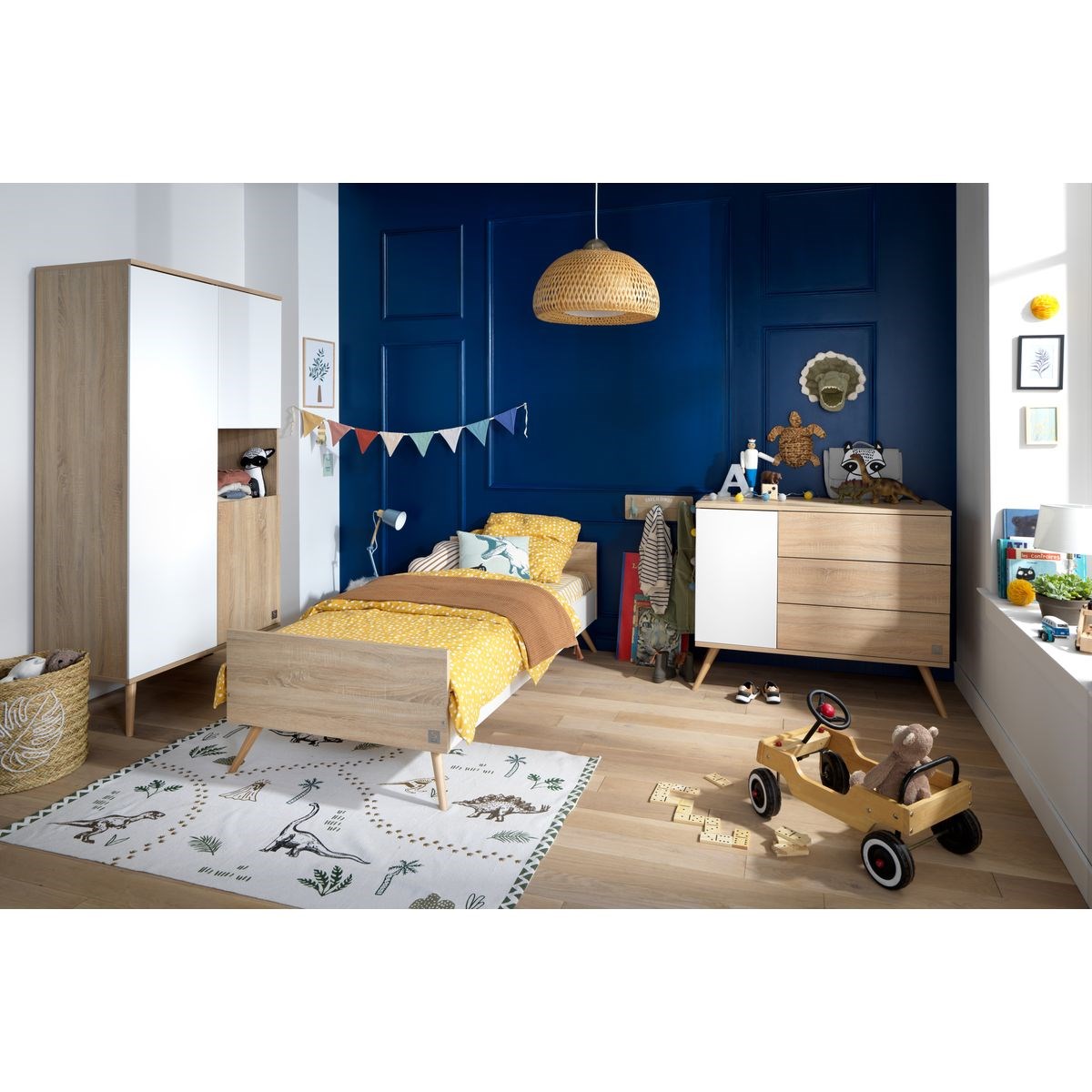 Lit junior en bois marron, SAUTHON