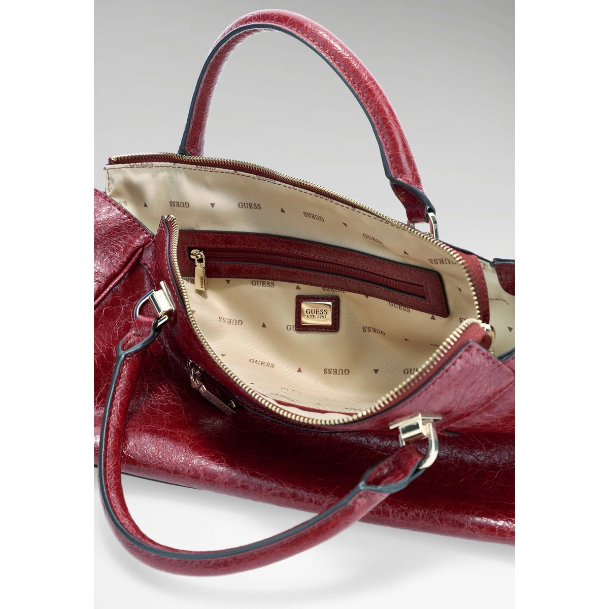 Sac Antonia rouge, GUESS
