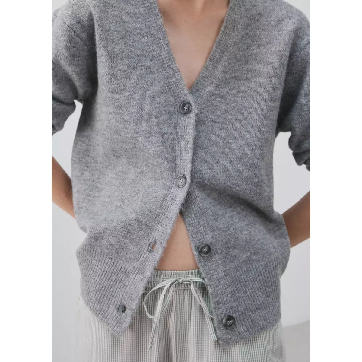 Cardigan maille col V gris, MANGO