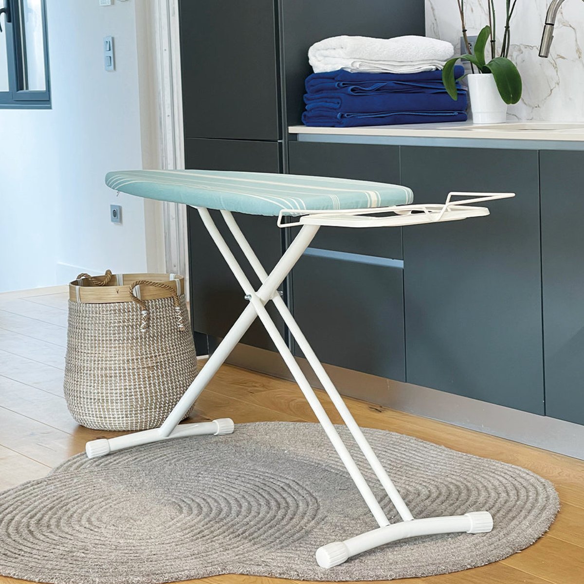 Table à repasser BERMUDE bleu, KITCHEN MOVE