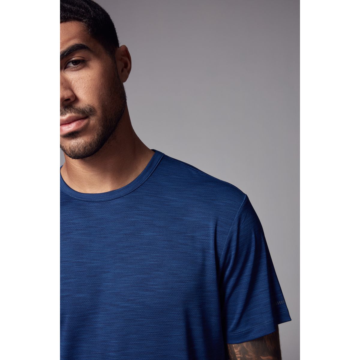 T-shirt de sport à manches courtes bleu vif, NEXT