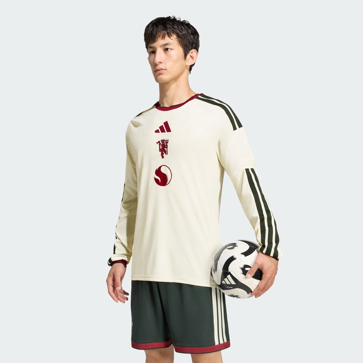 Maillot Manches Longues Third Manchester United 26/27 Authentique Maillot Manches Longues Third Manchester United 26/27 Authentique ivory, adidas Performance