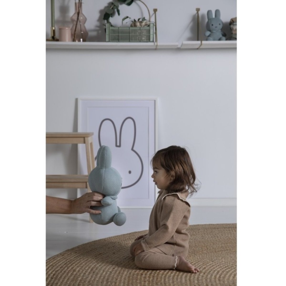 Peluche Miffy - Tricot amande - 32 cm vert amande, MIFFY