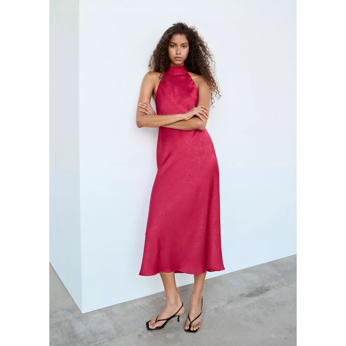 Robe satinée emmanchures américaines fuchsia, MANGO