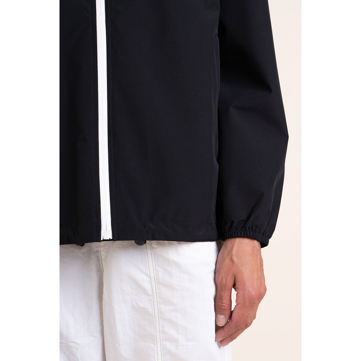 Kurze Unisex-Jacke mit Reissverschluss PASSY schwarz, FLOTTE