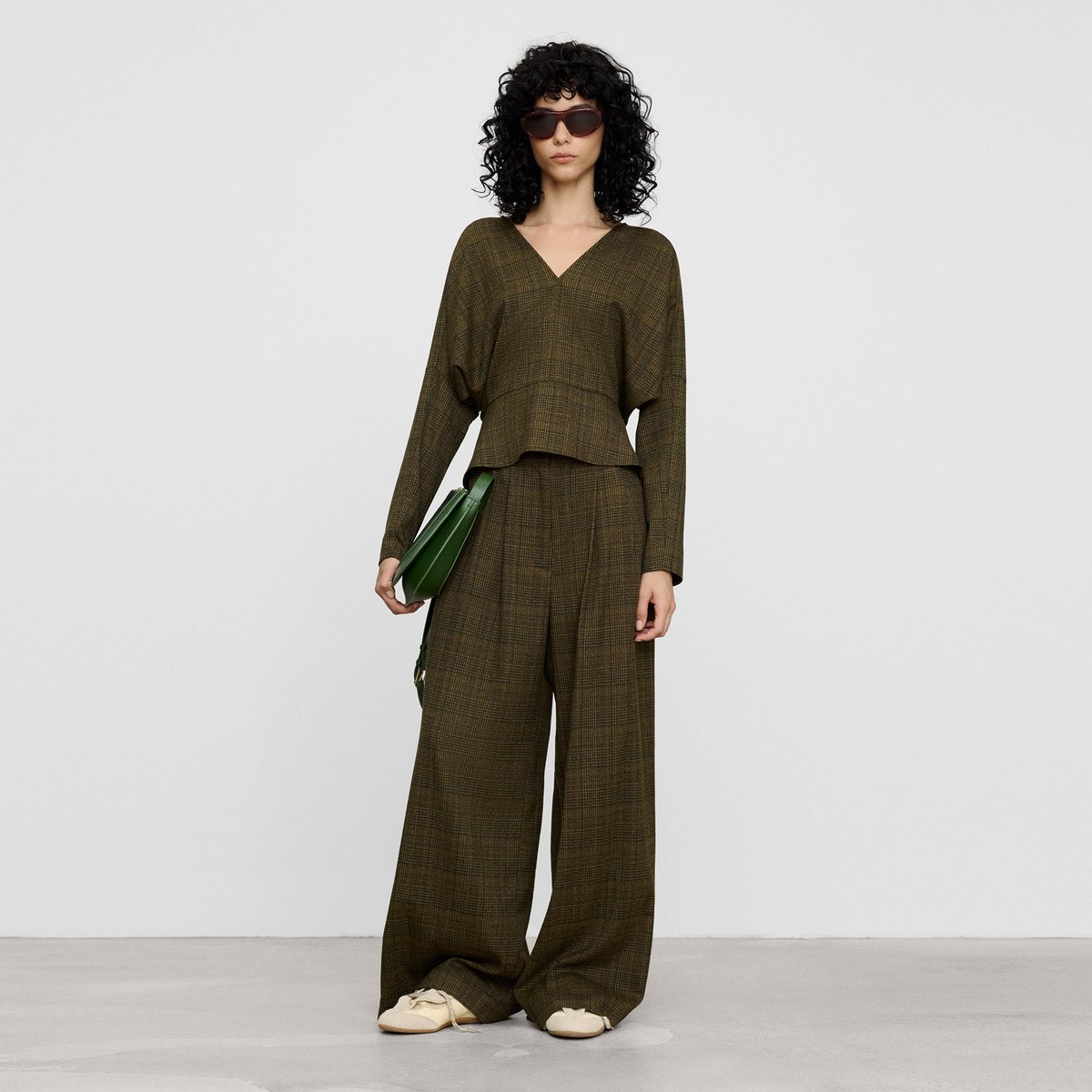 Sommet à damier en péplum vert à carreaux, ADOLFO DOMINGUEZ