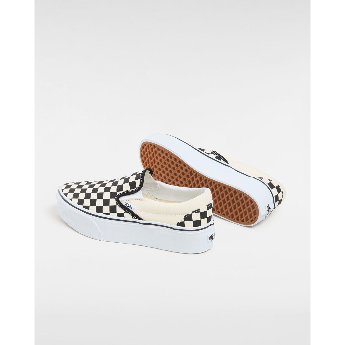 Baskets SLIP ON CLASSIC STACKFORM noir/blanc, VANS