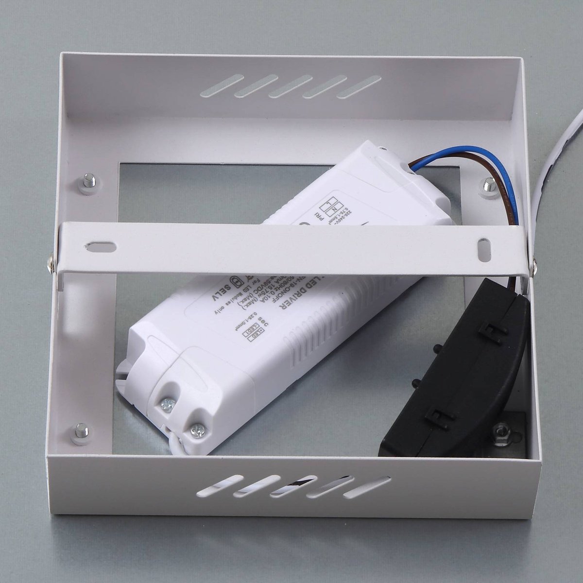 Plafonnier moderneLED, Enhife blanc, LINDBY