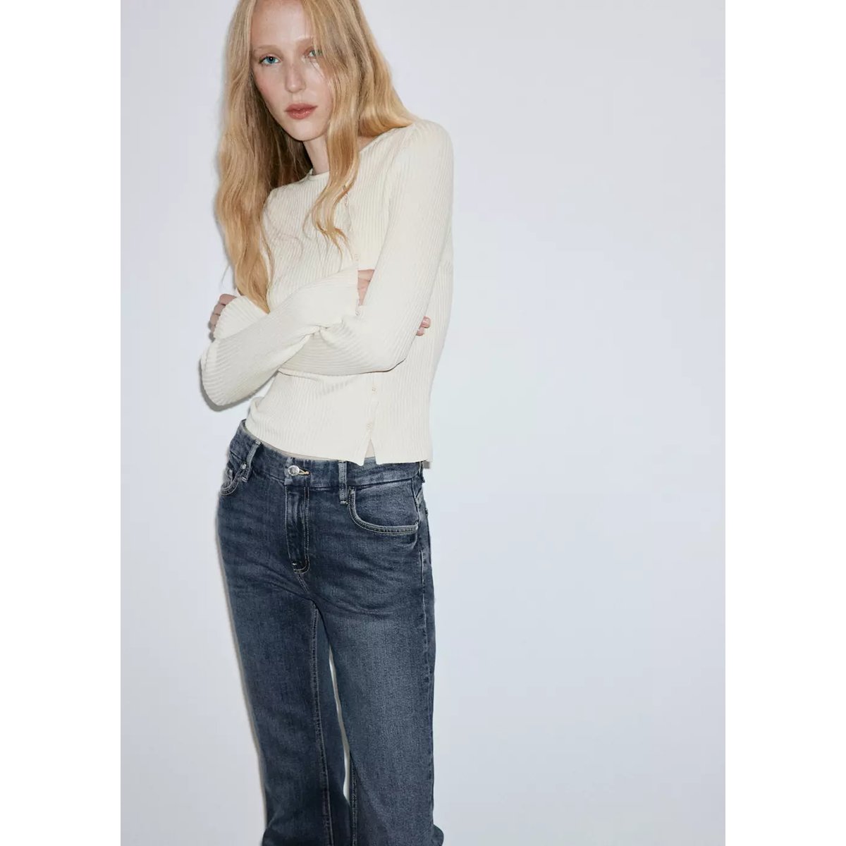 Jean flare taille haute bleu foncé, MANGO