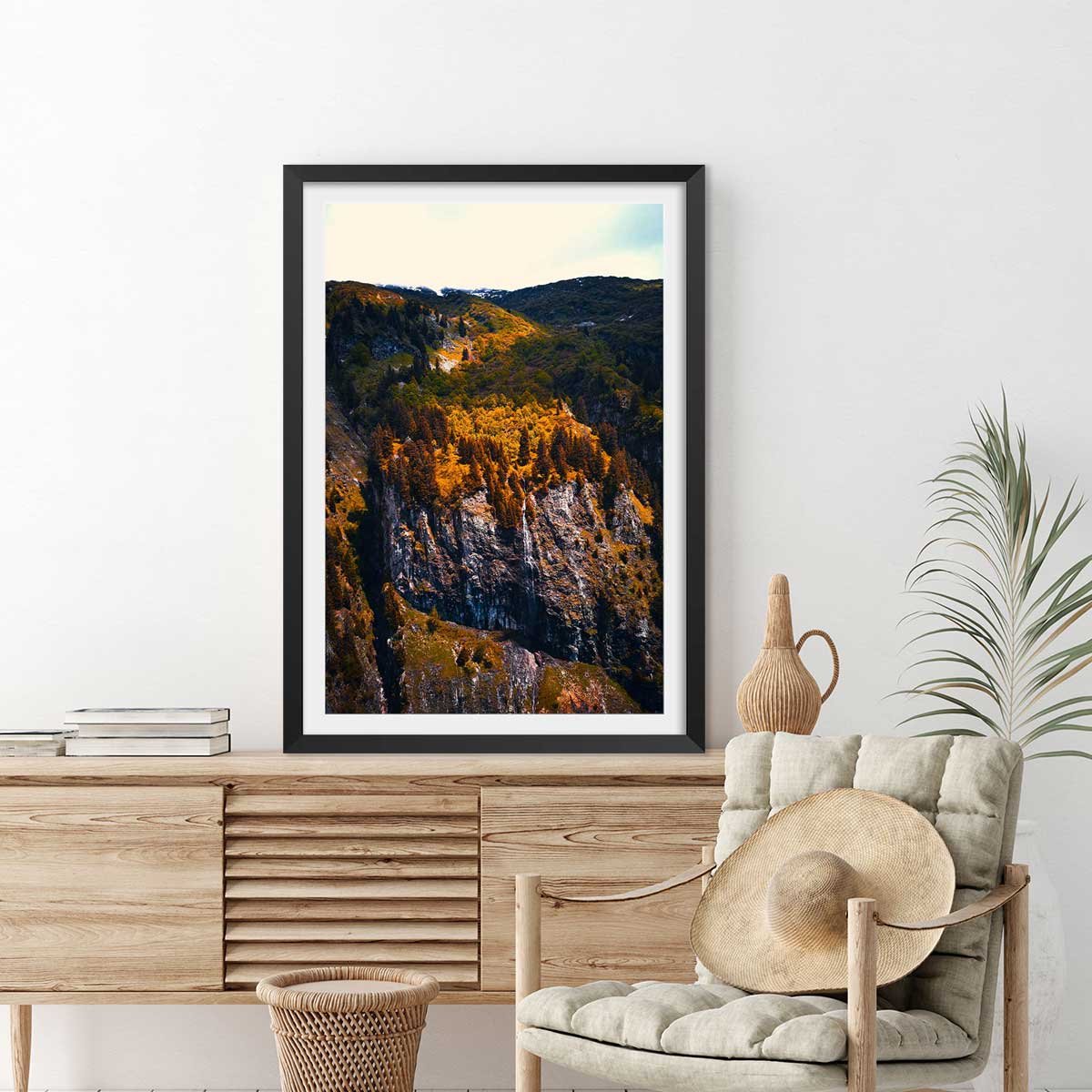 Affiche nature failles et ravins sauvages affiche + cadre en bois - noir, HEXOA