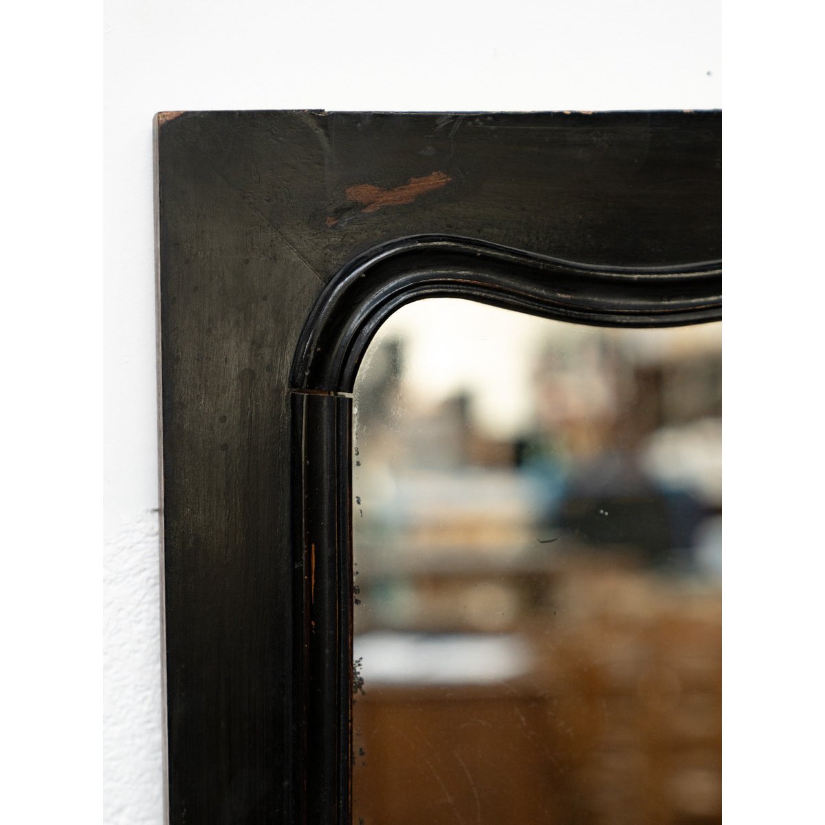 Grand miroir en bois ancien au fronton sculpté Georges N°1318 - Bon état noir, DEBONGOUT
