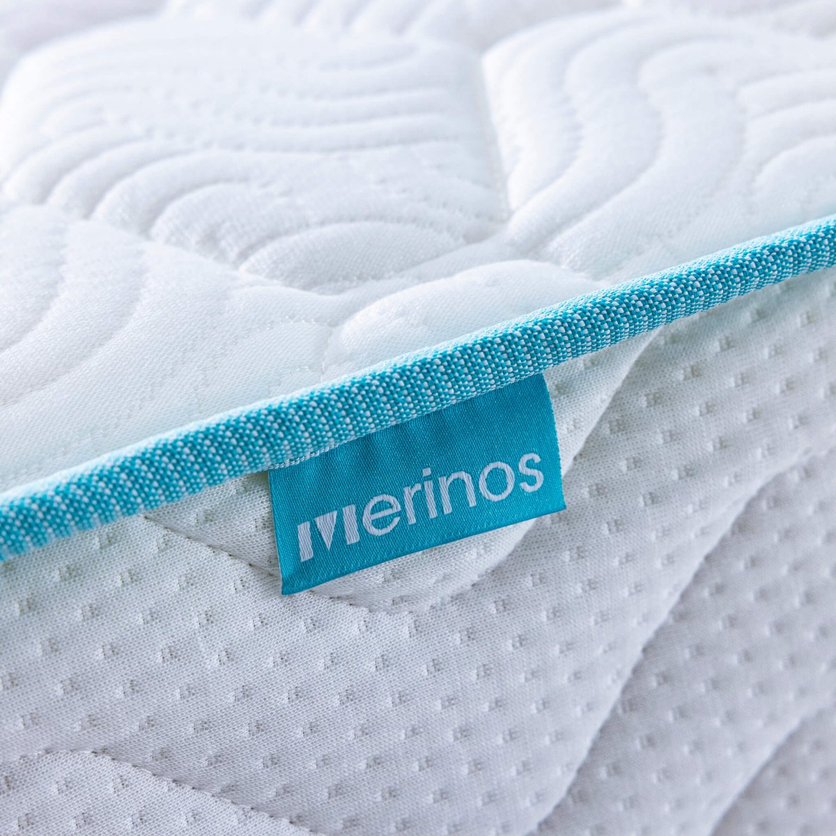 Matelas ressorts ensachés ferme, ENJOY blanc, MERINOS