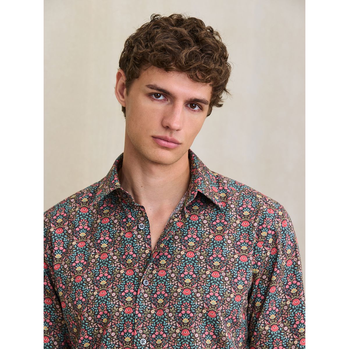Chemise standard à manches longues marron motif floral, NEXT