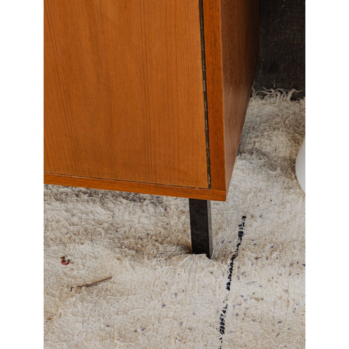 Armoire en bois et métal Magda N°717 - Bon état bois foncé, DEBONGOUT
