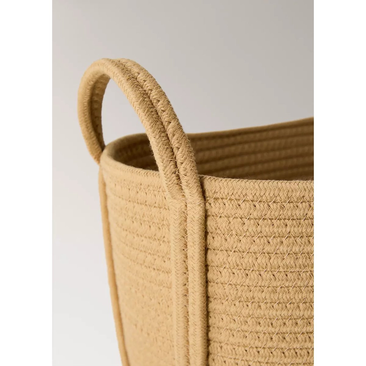 Panier enfant moyen en coton avec anses marron moyen, MANGO HOME