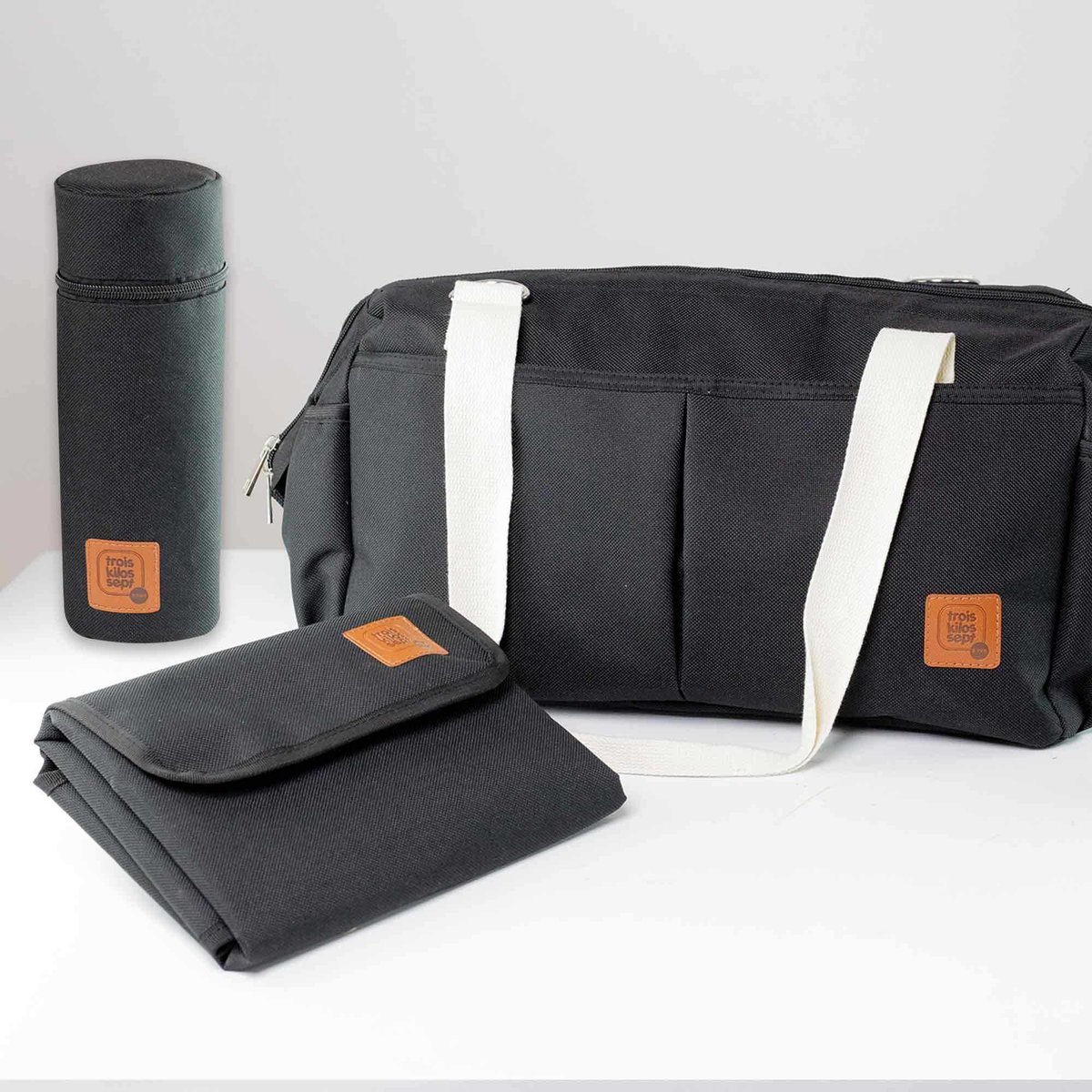 Sac à langer à bandoulière noir, TROIS KILOS SEPT