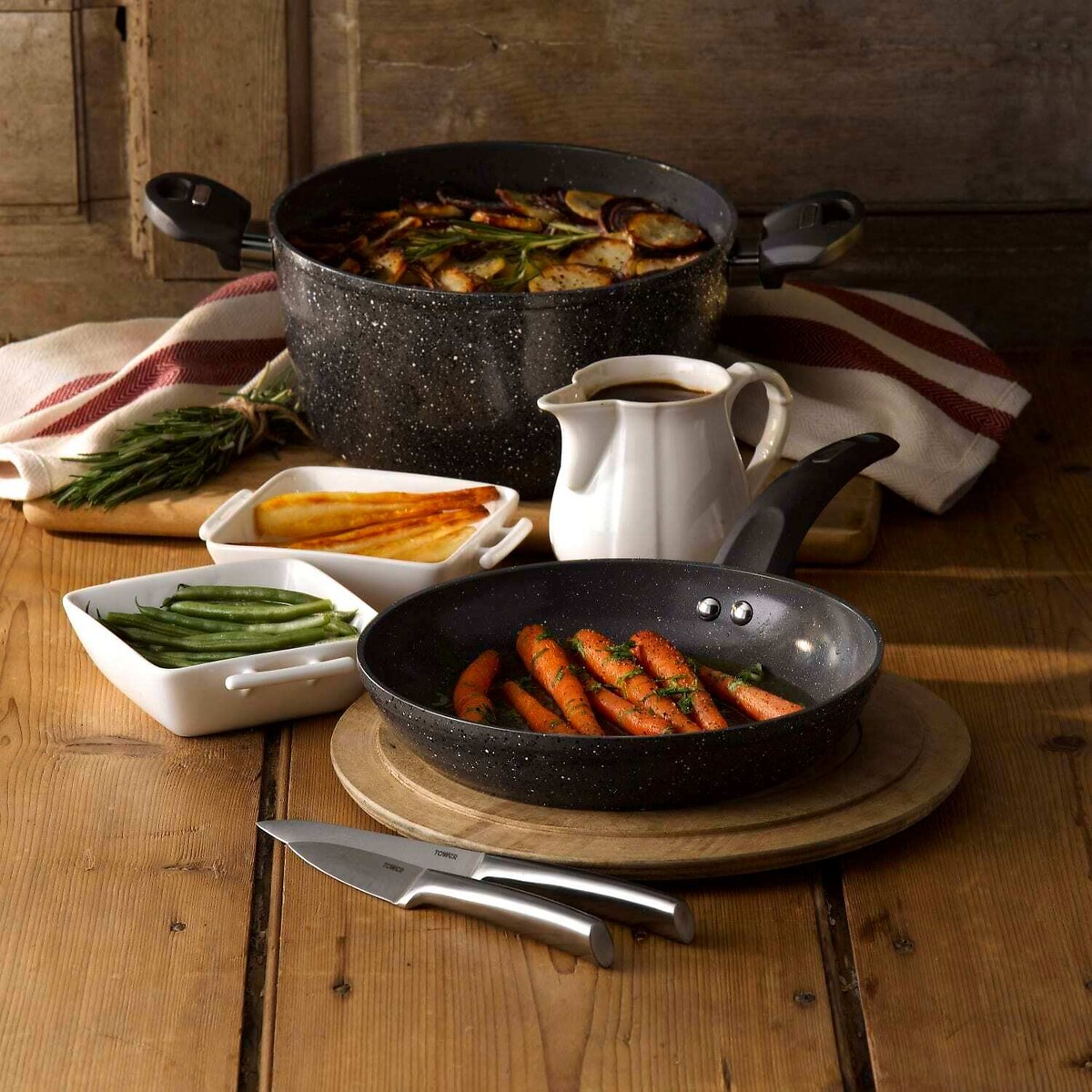 32cm Cerastone Forged Fry Pan with grey, TOWER