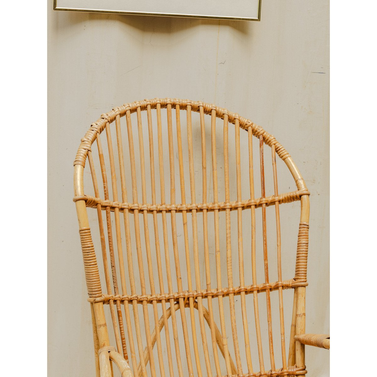 Fauteuil en rotin Ernest N°1046 - Bon état bois clair, DEBONGOUT