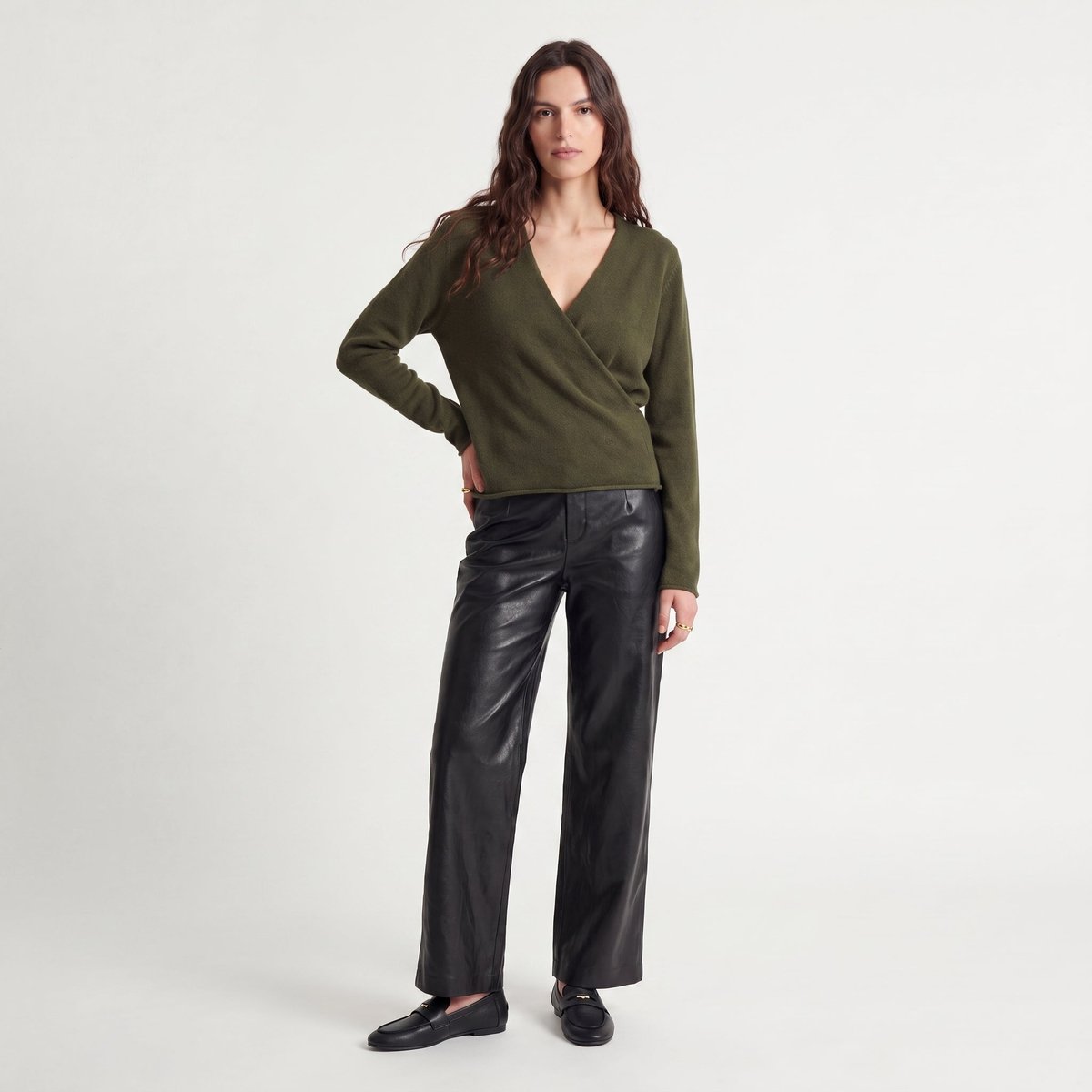 Pull cache-cœur col en V manches longues CIANA khaki, ARTLOVE