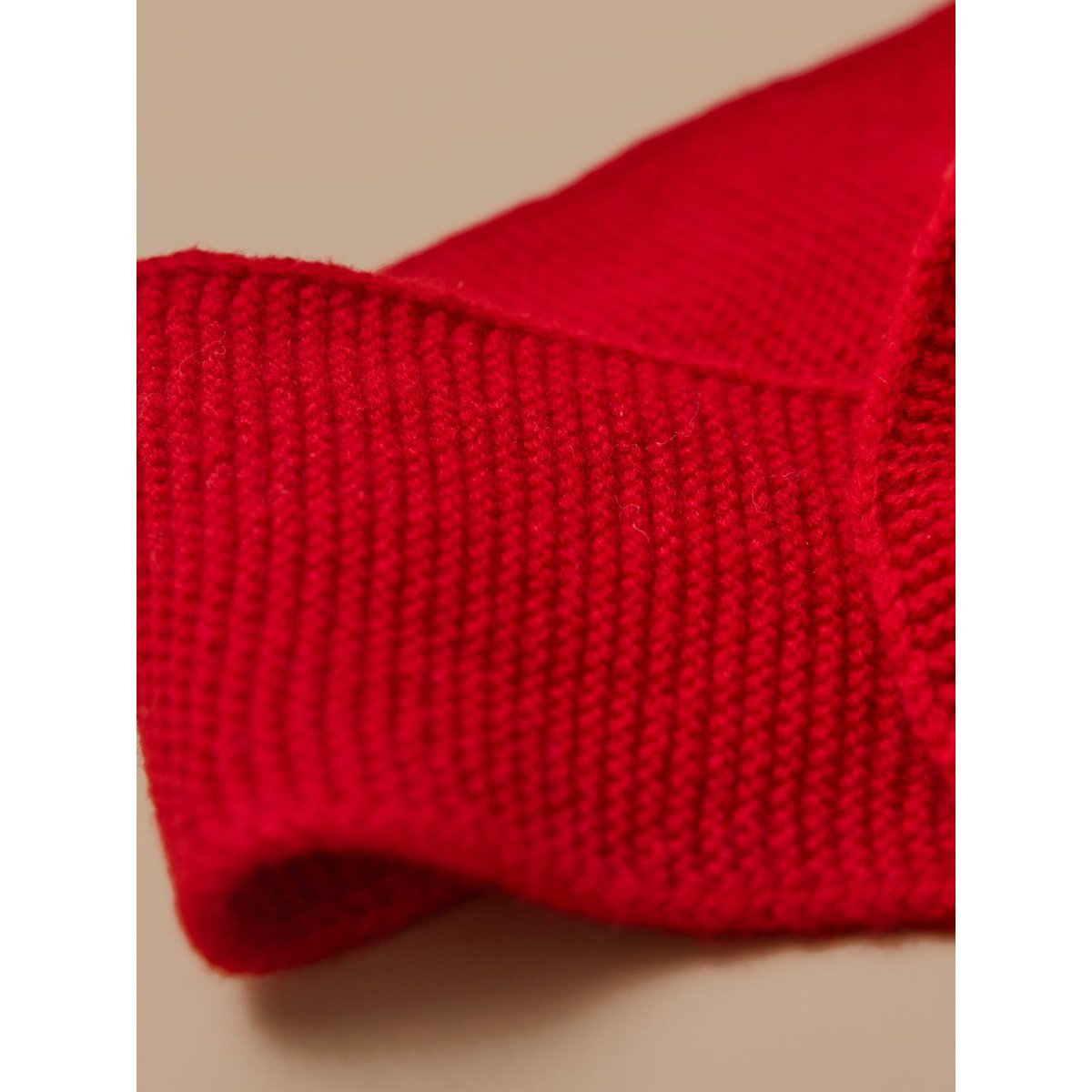 Écharpe en laine rouge, CYRILLUS