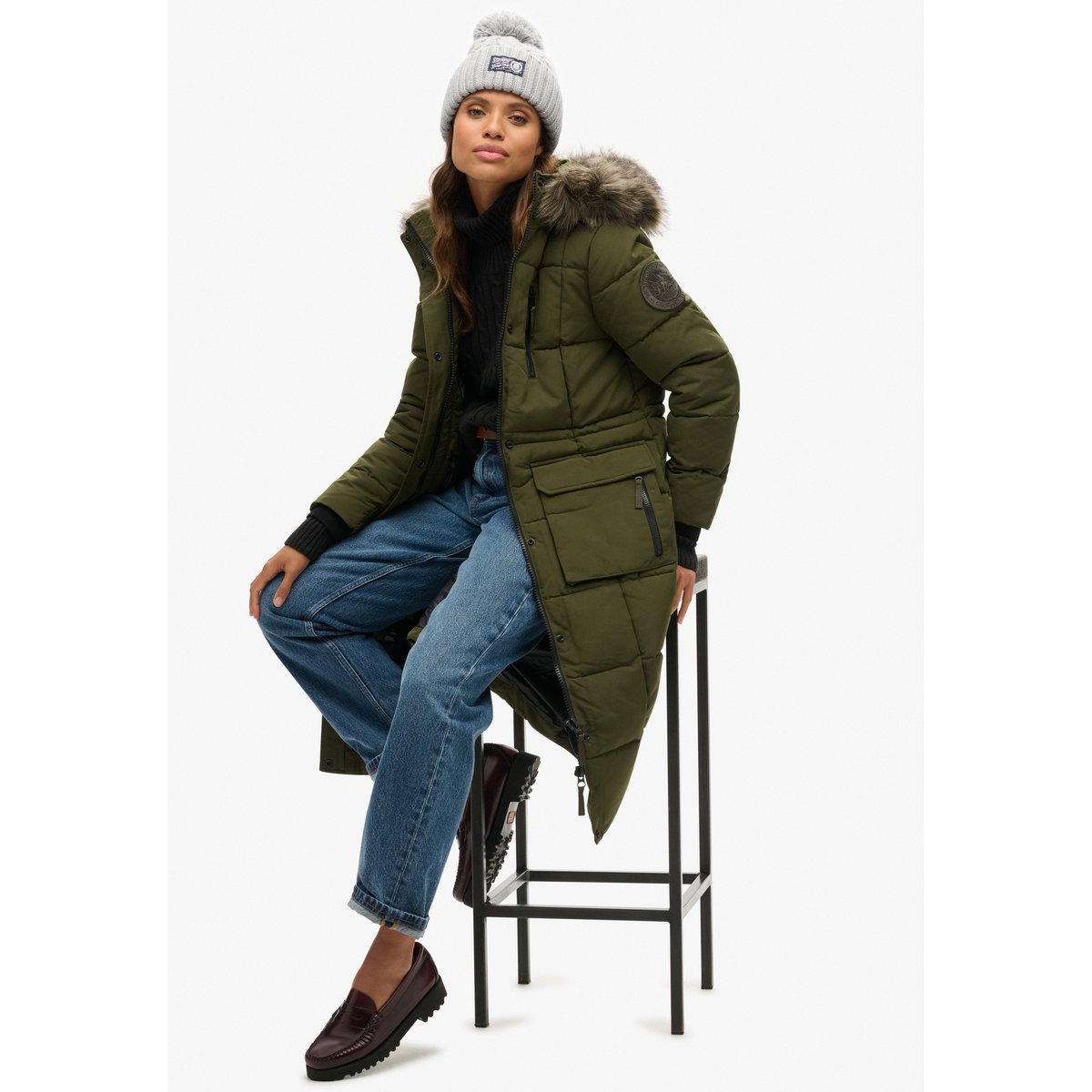 Bonnet épais en maille torsadée gris tourterelle, SUPERDRY
