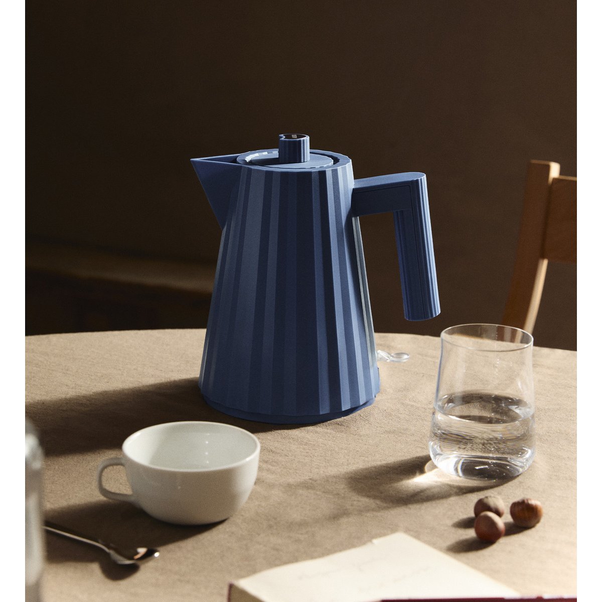 Bouilloire couleur unique, ALESSI