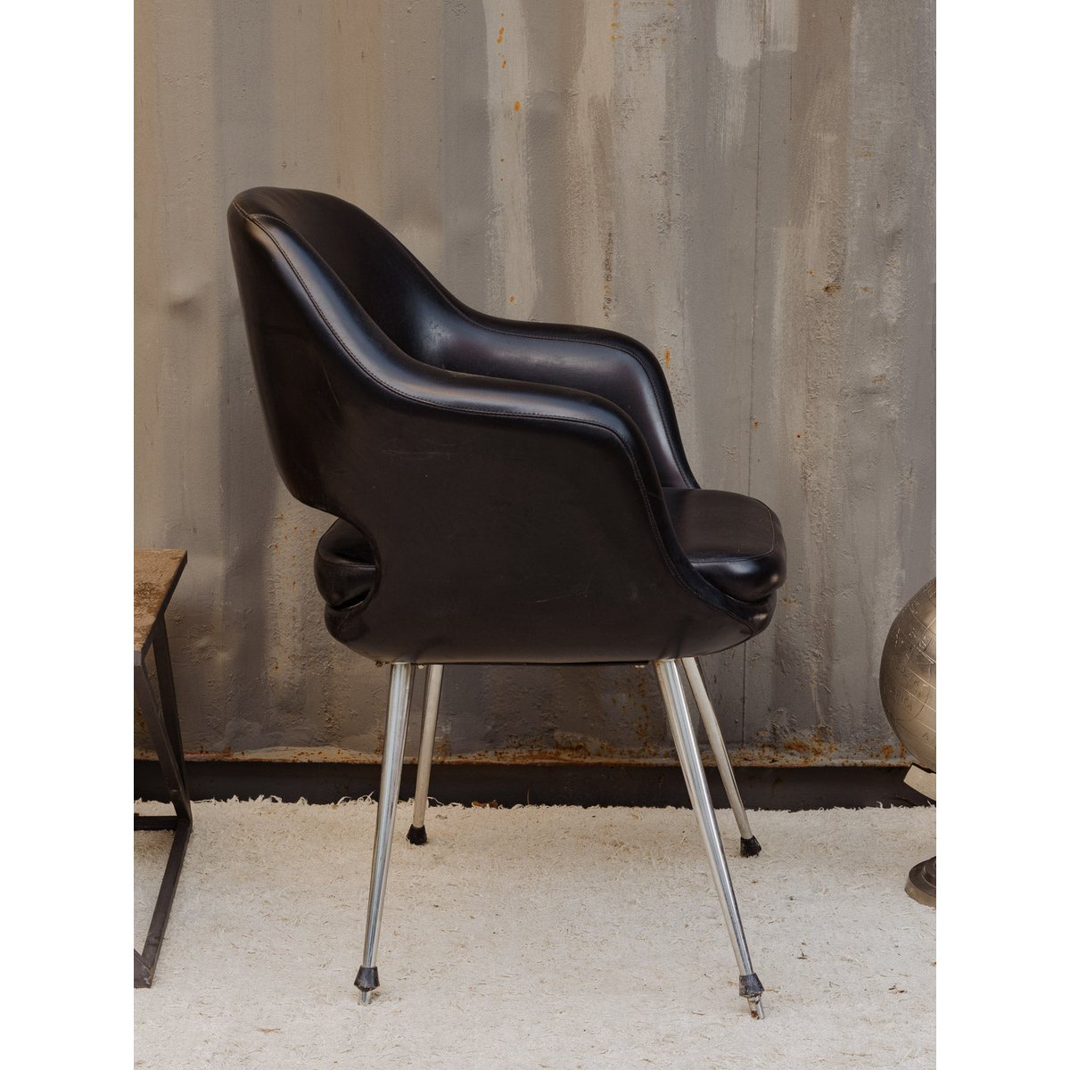 Fauteuil en cuir noir et chromé Jakob N°1337 - Bon état noir, DEBONGOUT