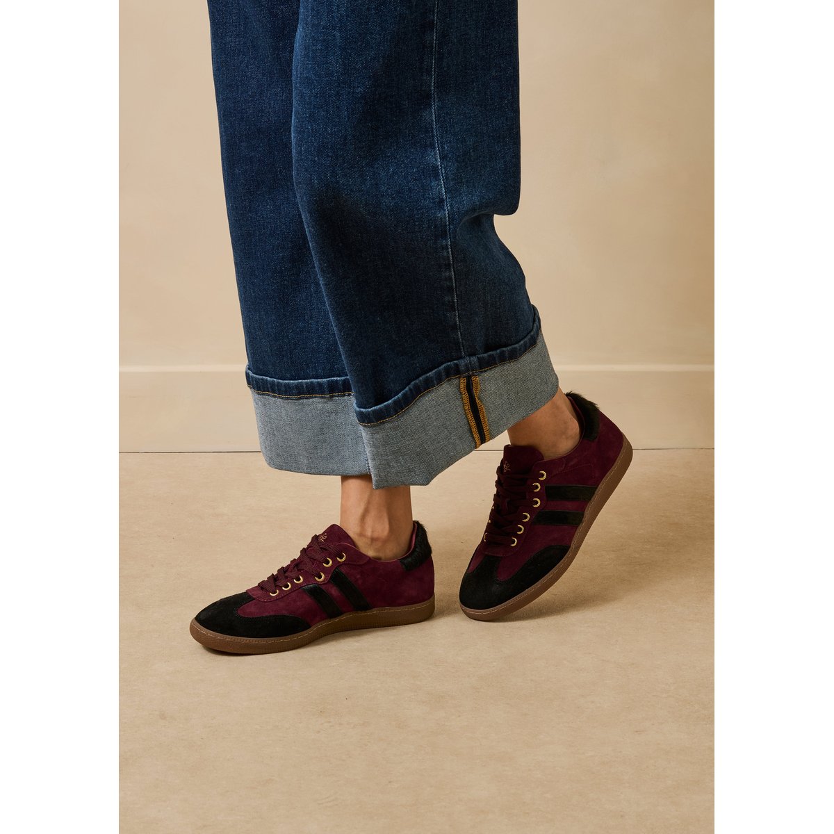 Baskets à lacets en cuir bordeaux / noir, LA FEE MARABOUTEE