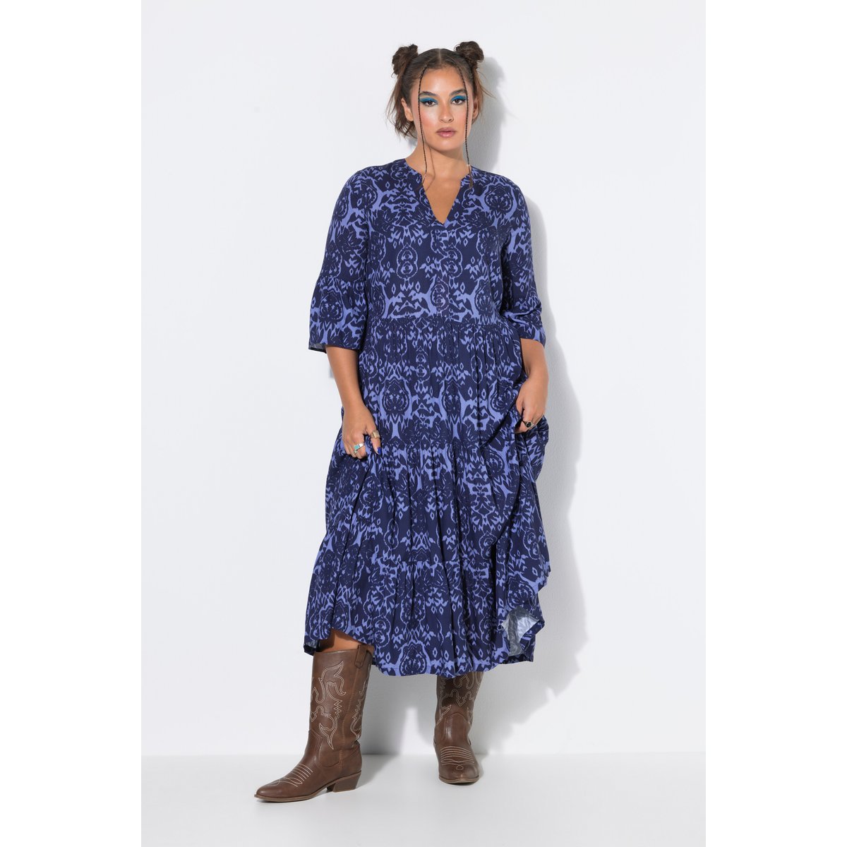 Robe maxi coupe trapèze à volants marine, STUDIO UNTOLD