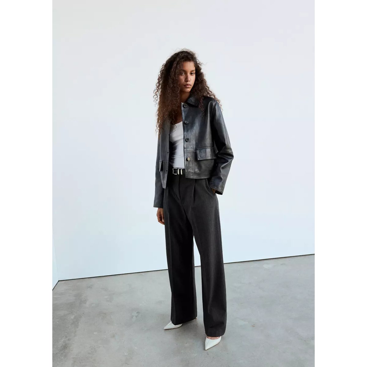 Pantalon droit pinces gris, MANGO