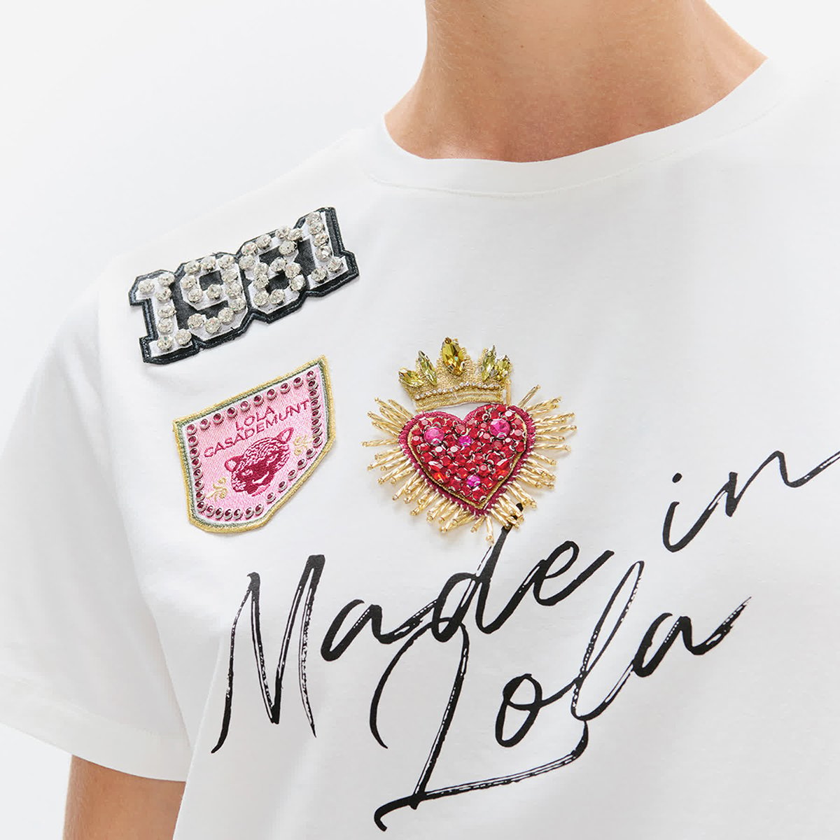 T-shirt imprimé à patches et paillettes blanc, LOLA CASADEMUNT