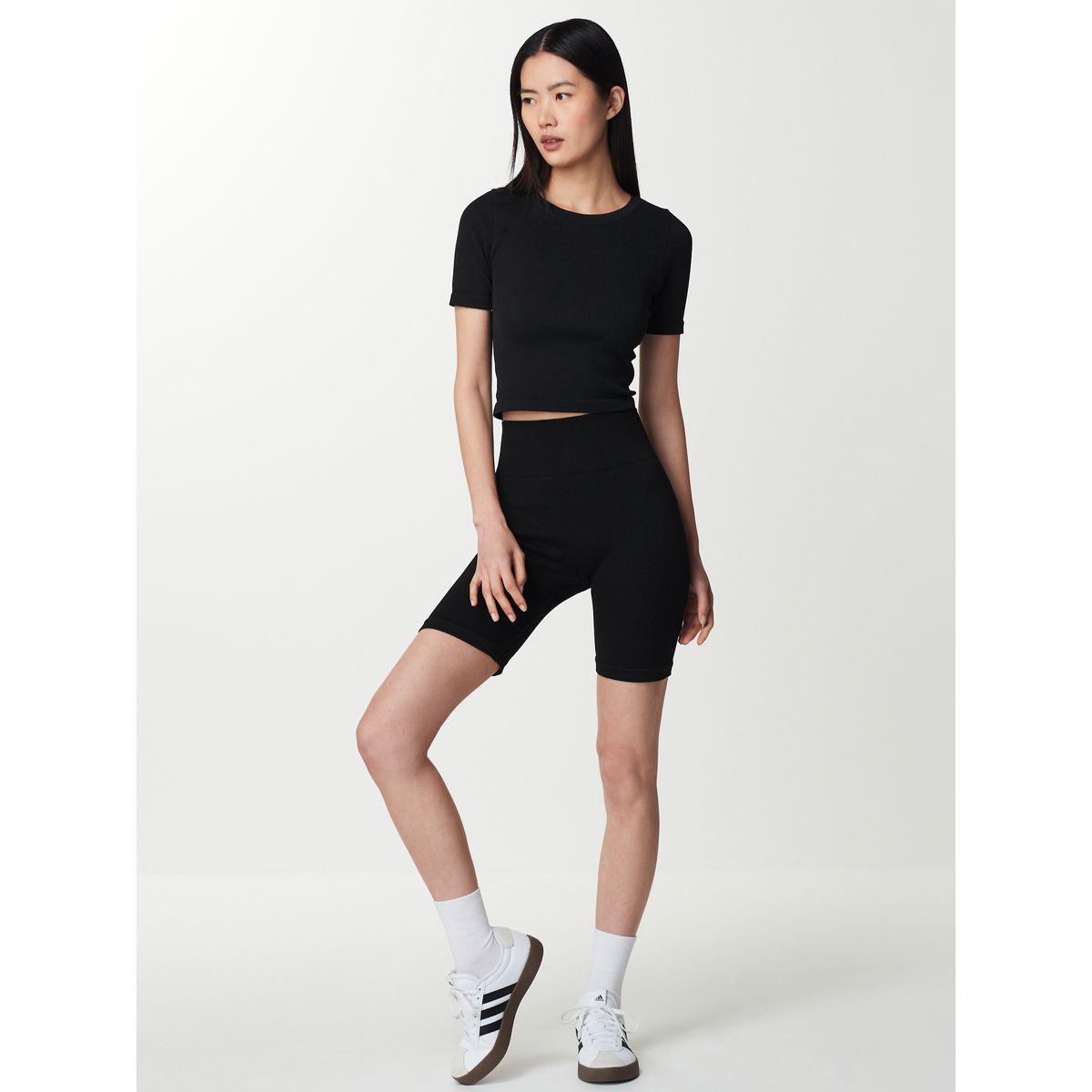 Short cycliste côtelé à taille haute noir, NEXT