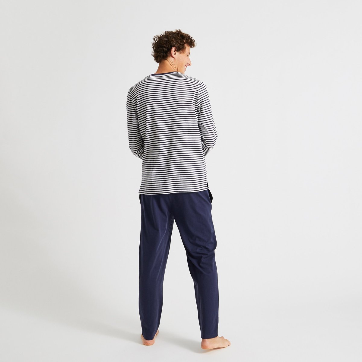 Pyjama T-shirt manches longues rayé et pantalon en jersey de coton BIO GOTS bleu marine, MONOPRIX