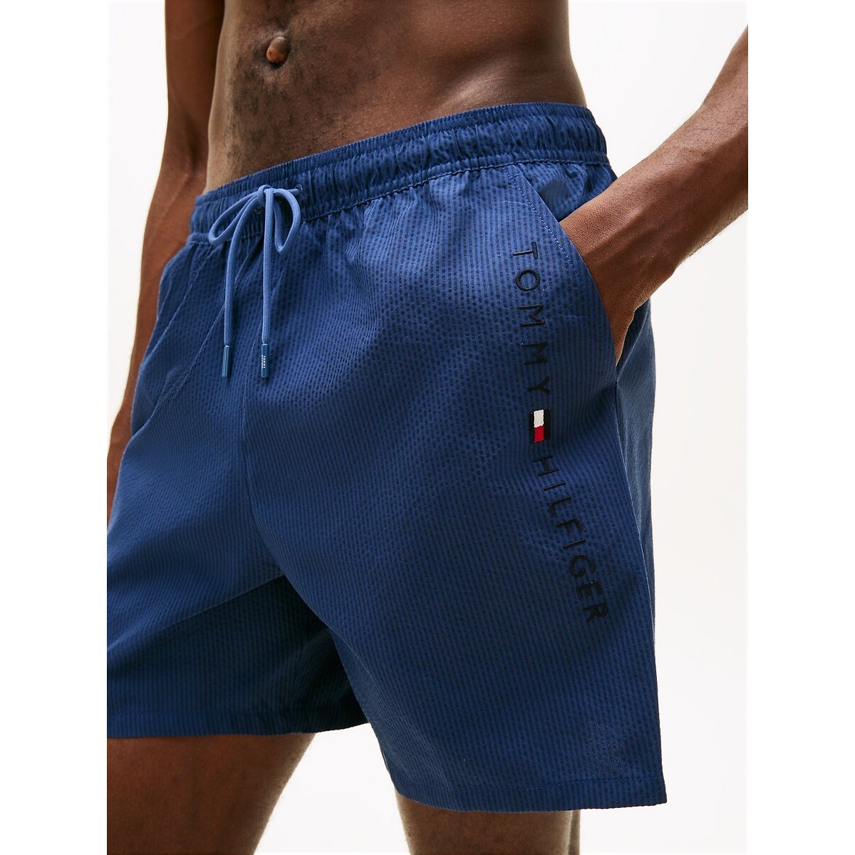 Halblange Badeshorts mit Taschen ORIGINAL indigo, TOMMY HILFIGER