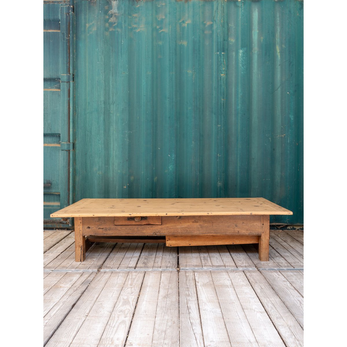 Grande table basse en bois Léonie N°1067 - Bon état bois clair, DEBONGOUT