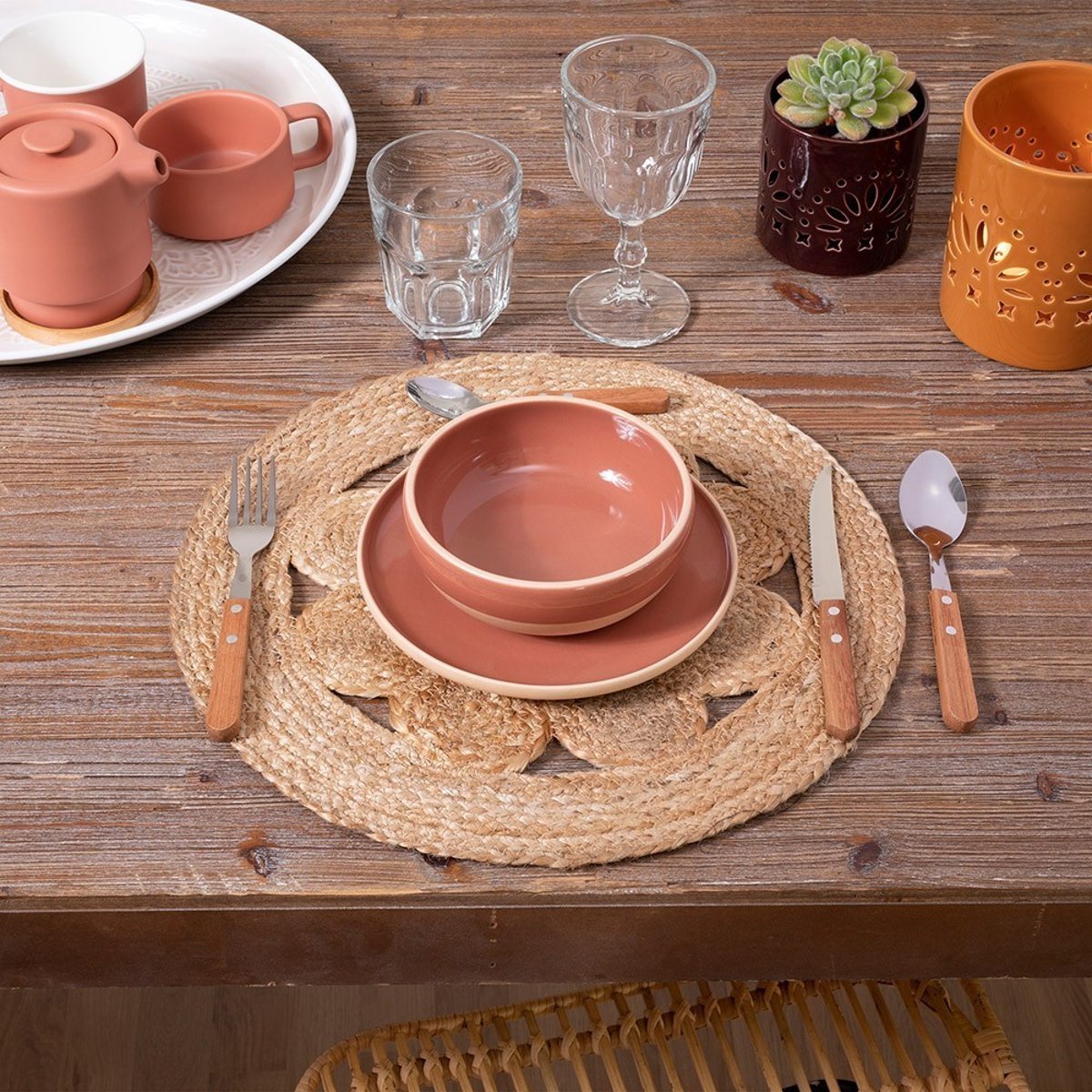 Set de table en jute ajourée D38 beige, ATMOSPHERA