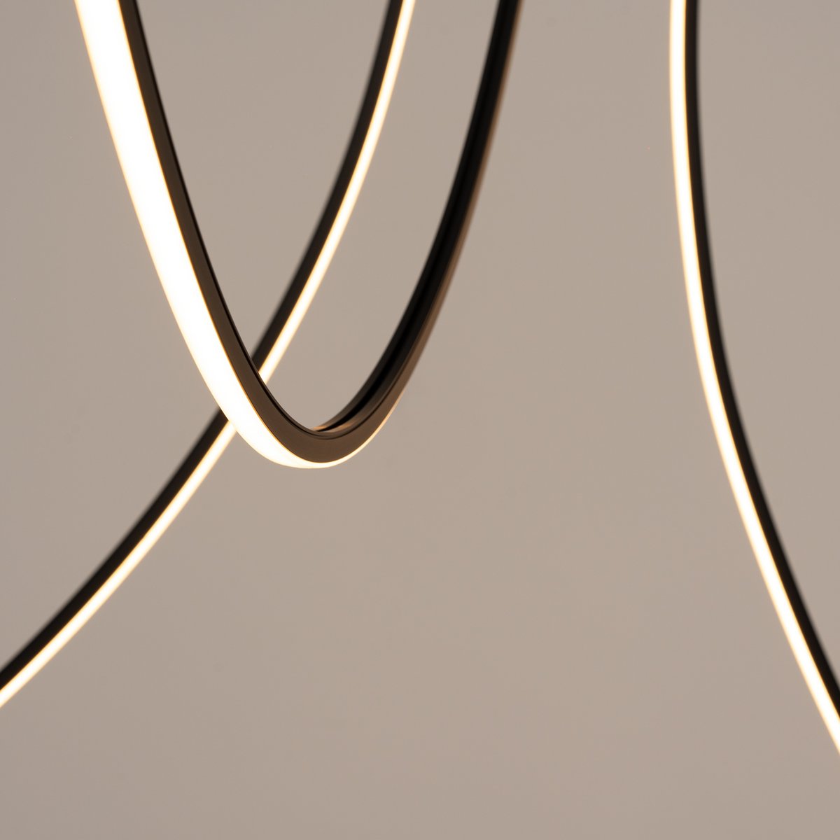 Lustre Aluminium Noir LED 3 Alvar noir, EDEN