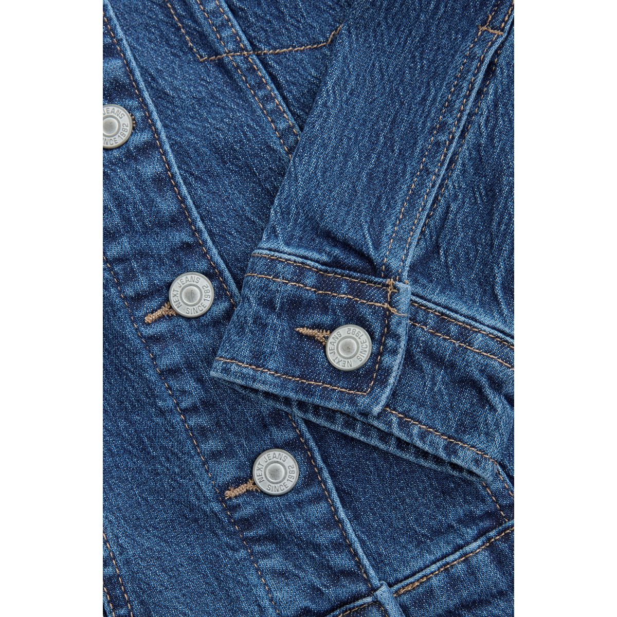 Veste cintrée en denim à buste plus large bleu foncé, NEXT