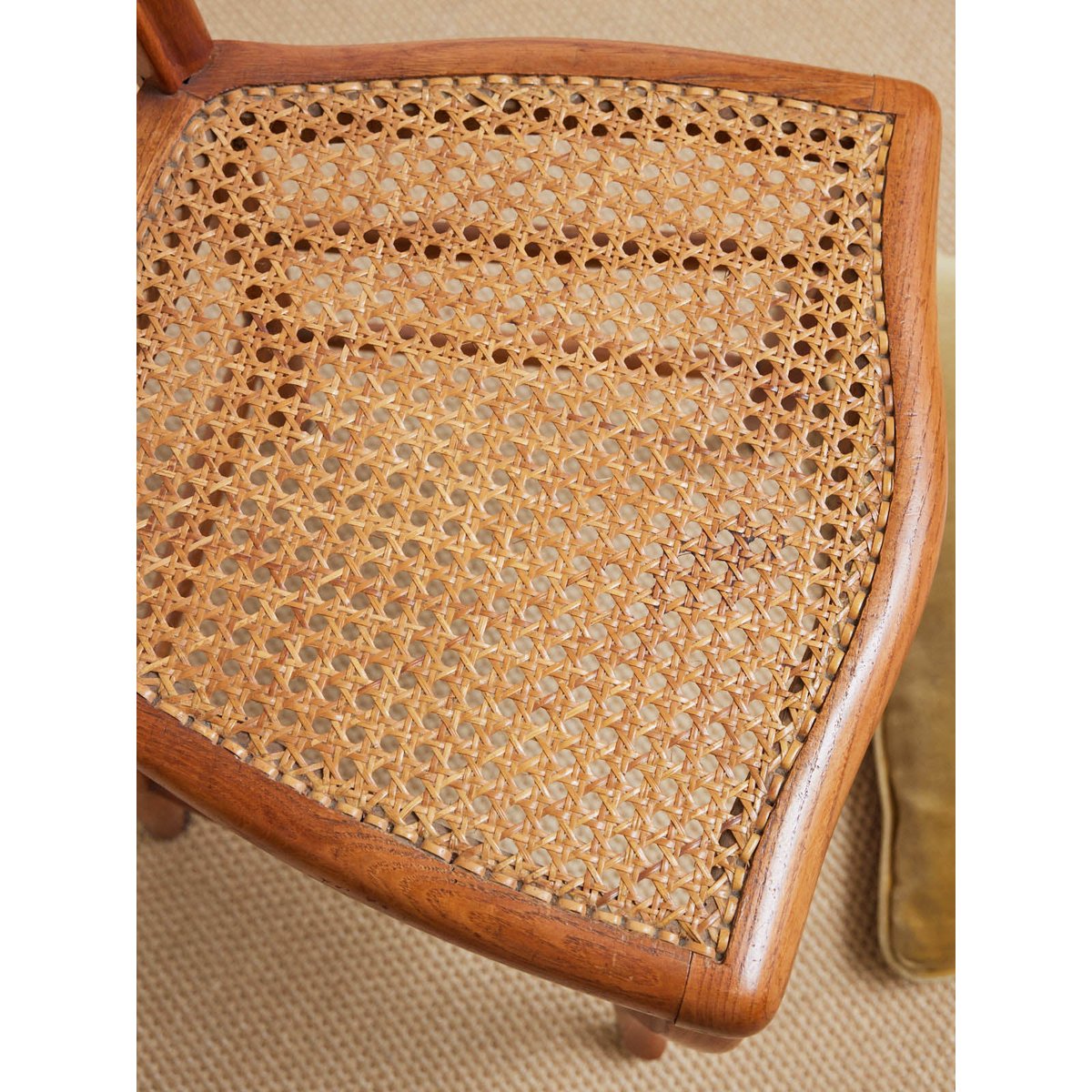 Lot de 4 chaises en cannage Claude N°1470 - Bon état bois clair, DEBONGOUT